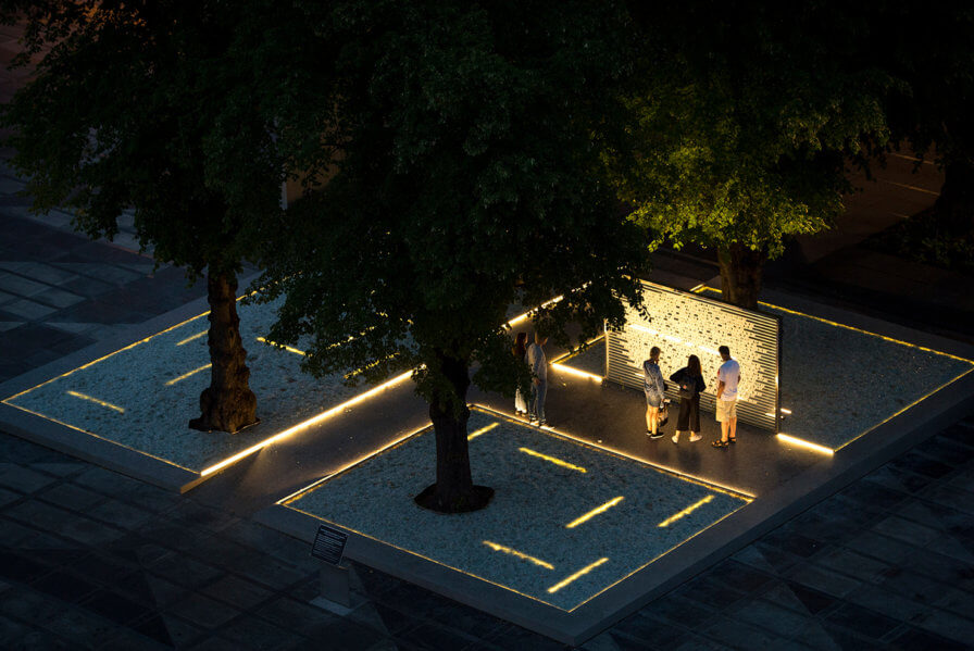 Autumnal evening light at the Memorial